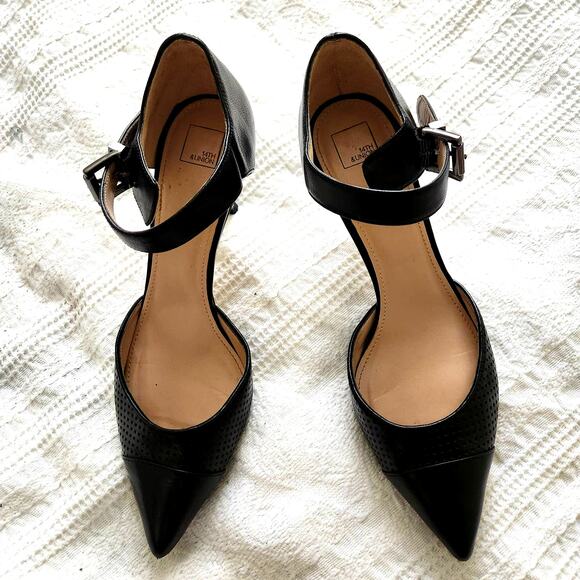 14th & Union Black Leather Perforated Pointed Toe High Heels 9 - Picture 5 of 11